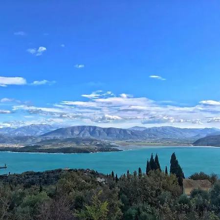 Olive Grove Deluxe Agnítsini